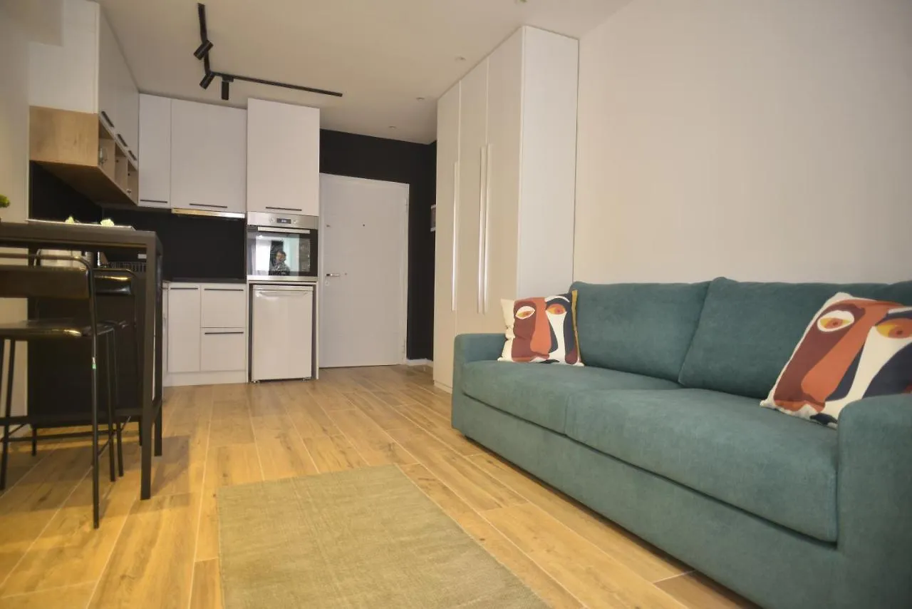 Tirana Central Apartments Arnavutluk
